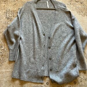 Babaton Light Gray V-Neck Button-Up Cardigan